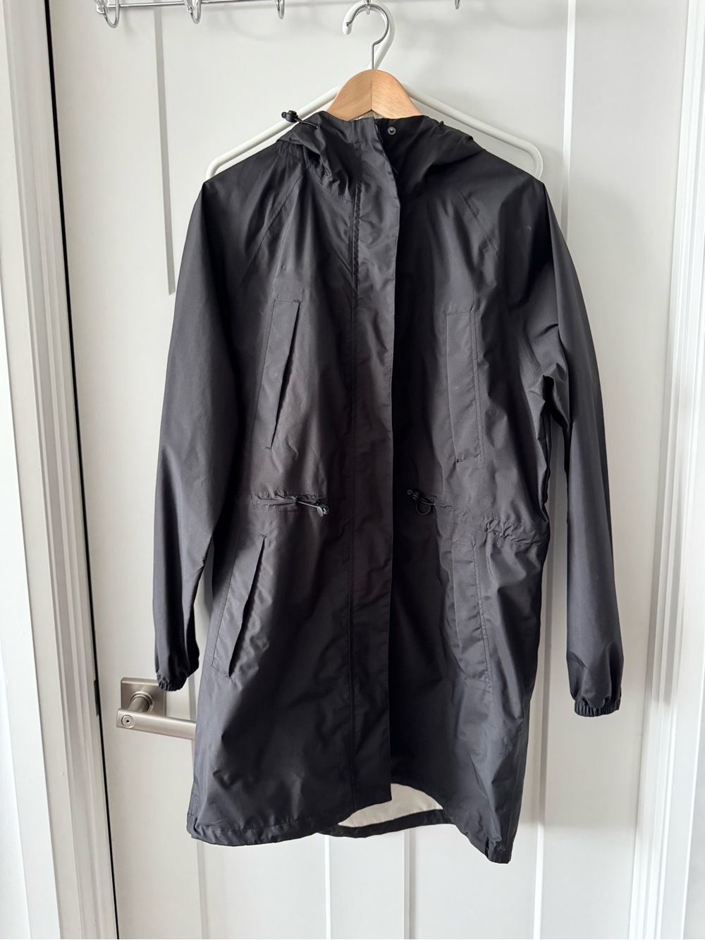 Women’s Long Black Hooded Rain Jacket - Lightweight Fully Waterproof Windproof